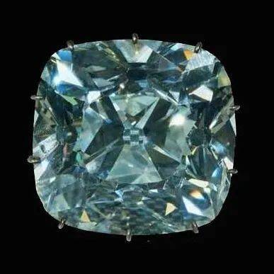 宝石说 一颗钻石见证法国皇室200年兴衰